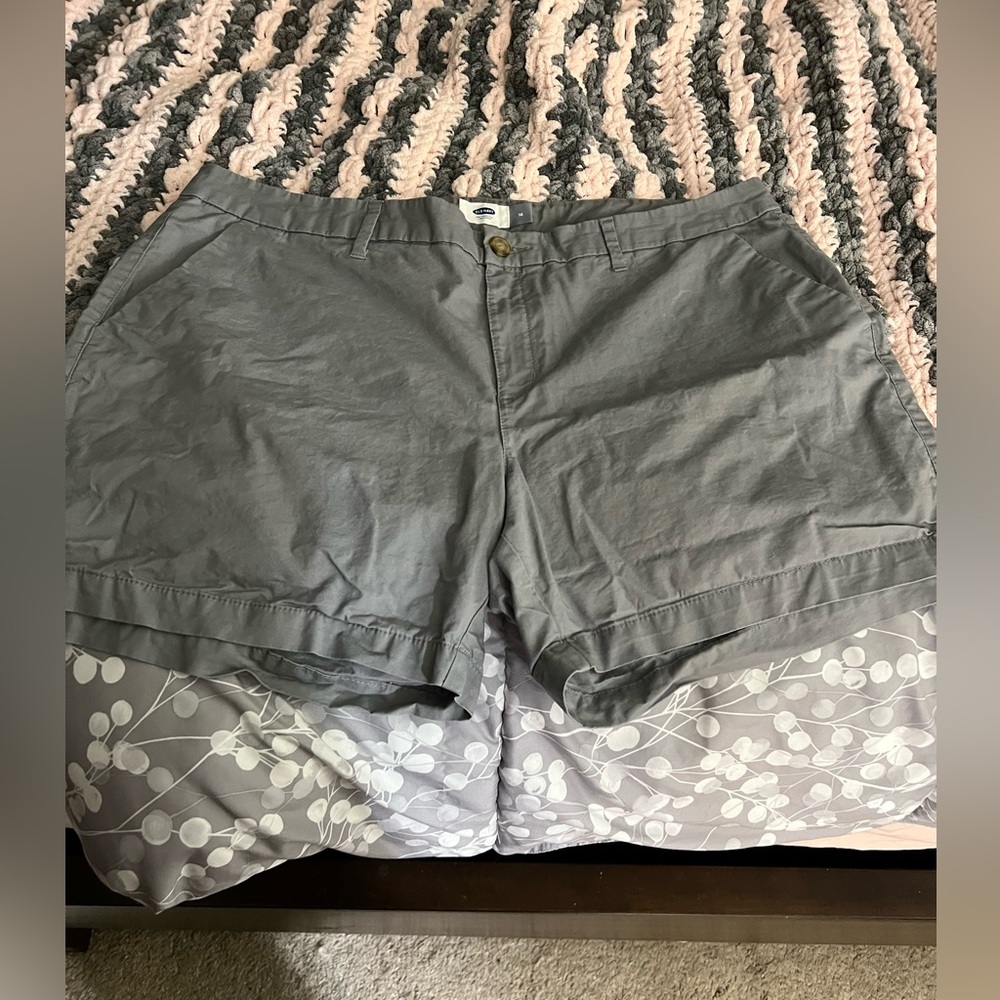Old Navy grey chino  5” inseam shorts